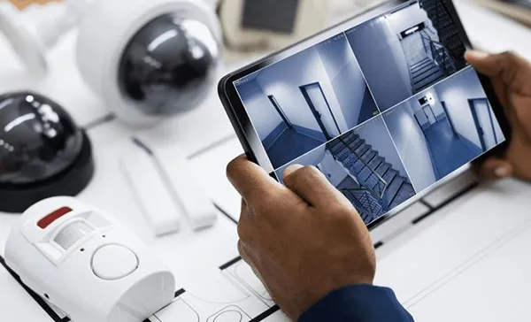 24/7 Home Alarm Monitoring Services in Jupiter FL - Remote Security Management with Mobile Device